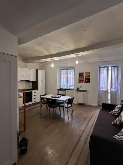 Casa Barbera Apartment อัสตี ภายนอก รูปภาพ
